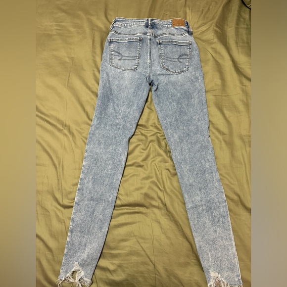 American Eagle Jeans - Picture 2 of 4